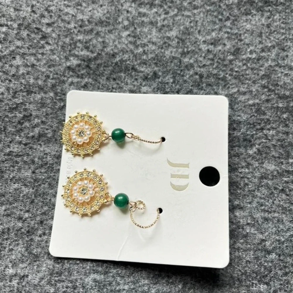 Accessories Gold Tone Round Dangle Earrings‎ Green Beaded Flower Pearl Accents